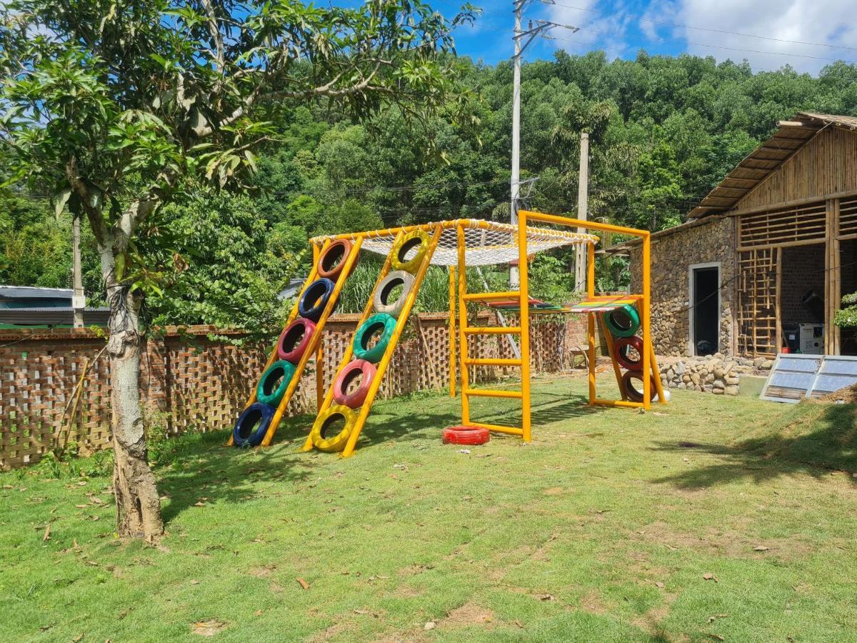 Hotel Little Bee Luong Son  Zewnętrze zdjęcie